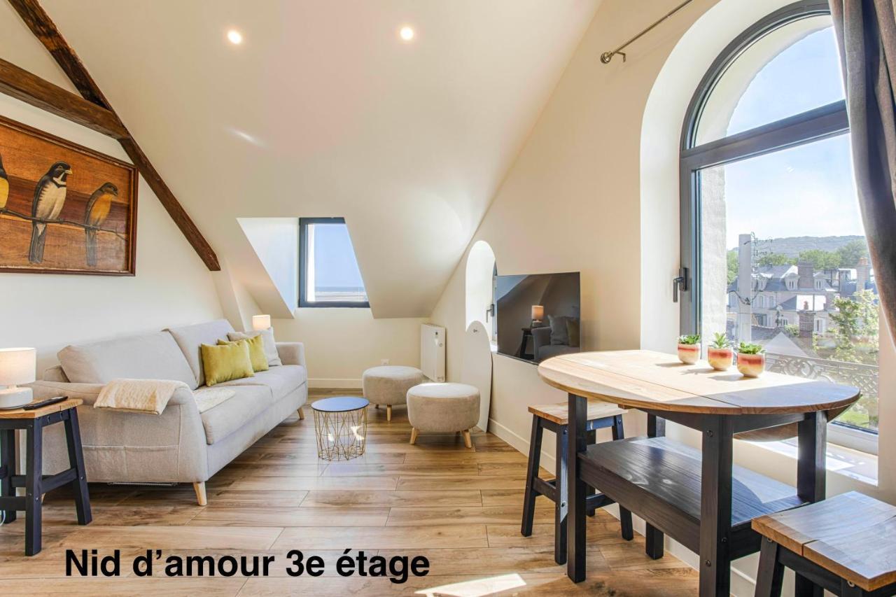 Residence La Vague- Appartements Grand Confort -Vue Mer - 2 A 6 Personnes Houlgate Bagian luar foto